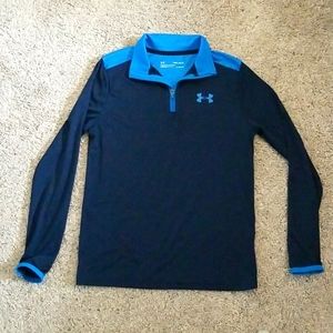 Under Armour long sleeve shirt.